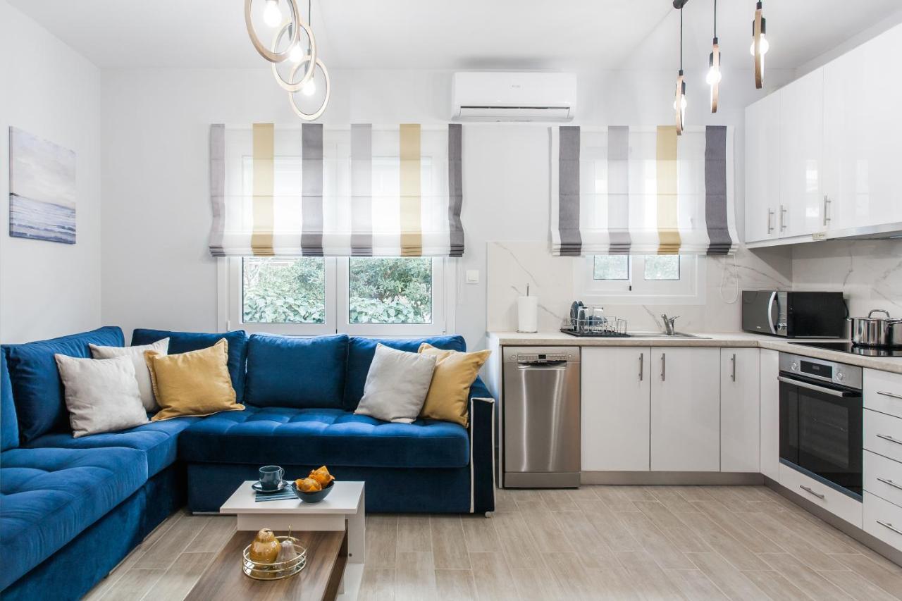 Luxury Seaside Apartment Next To Starbucks Opossite The Beach Park Of Flisvos 雅典 外观 照片
